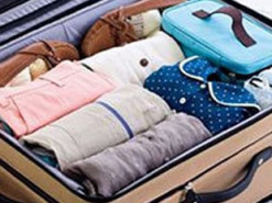 Дев'ять корисних порад, як компактно скласти речі у сумку