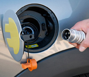 Електромобілі в Європі все ще значно дорожче машин з ДВЗ