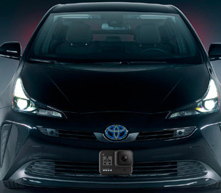 Автомобили Toyota научатся следить за другими водителями и фиксировать нарушения ПДД
