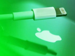 Apple продовжить продавати пристрої з Lightning до 2025 року