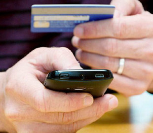 Жителька Рівненського району оформила 21 кредит на чужі імена на майже 2 мільйони гривень