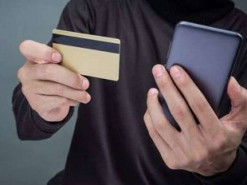 Працівник “банку” викрав у пенсіонерки 49 тисяч гривень