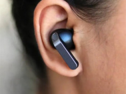 Samsung випустила додаток для навушників, який допомагає позбутися нудоти під час поїздок