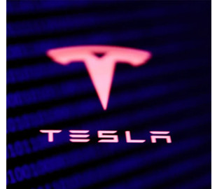 Tesla відновлює роботу над суперкомп’ютером Dojo