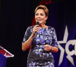 Суддя США визнав дії Карі Лейк щодо ліквідації «Голосу Америки» незаконними