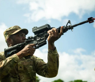 Відстрілюють БПЛА ворога самостійно: як працюють приціли з ШІ Smart Shooter