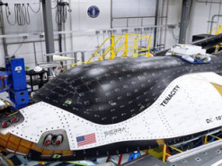 Завершено збирання космоплану Dream Chaser