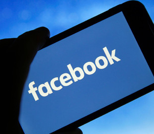 Страх и ненависть в Facebook. Как пост Трампа поднял бунт среди сотрудников соцсети