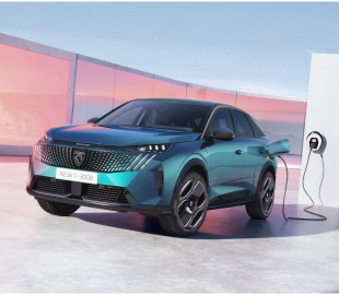 Автомобілі Stellantis Peugeot використовують ChatGPT для спілкування з водіями