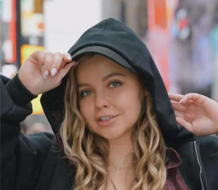 Блогерка Роговенко вийшла на зв’язок з ізолятора після затримання у США
