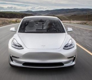 Седан Tesla Model 3 станет быстрее