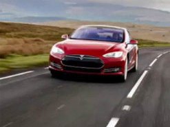 Подержанные Tesla продают в США дороже новых