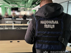 Нацполіція ліквідувала масштабну мережу шахрайських кол-центрів з мільярдними оборотами