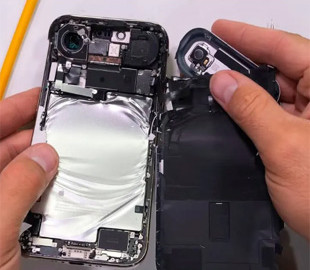 Здійснено розбирання смартфона iPhone Air