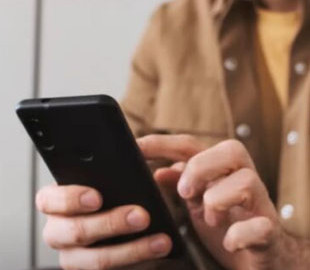 Експерти розповіли про секретні коди для смартфонів