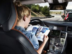 Эксперты рассказали, когда автопилот массово приживется в автомобилях