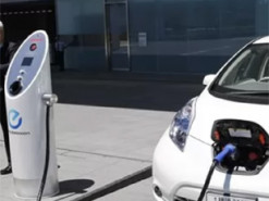 Льготы на ввоз электрокаров продлили до 2026. С 1 января вступил в силу закон