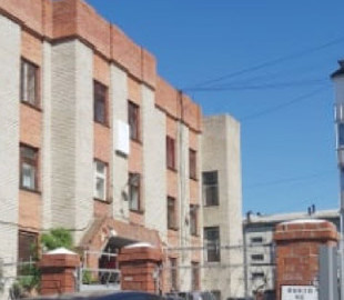 У Росії жінка намагалась спалити військкомат за допомогою "коктейлів Молотова"