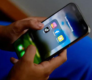 ЗМІ: Єврокомісія відкрита до обмежень доступу дітей до соцмереж