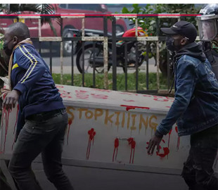 RSF закликала поліцію Кенії розслідувати жорстокі напади на журналістів під час протестів у країні