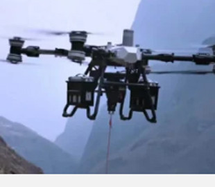 Розробники DJI представили новітній дрон FlyCart 100