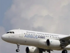 Як спалахи на Сонці "поламали" тисячі літаків Airbus