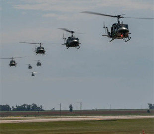 Американські розробники представили бойові гелікоптери UH-1N для ядерних місій