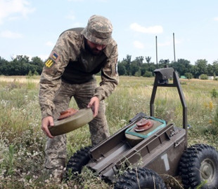 Військові показали роботизовані комплекси, що застосовуються на фронті