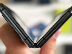 Samsung готовит еще три смартфона с гибкими экранами