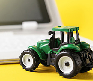 Чоловік втратив 170 тисяч гривень, купуючи трактор в інтернеті