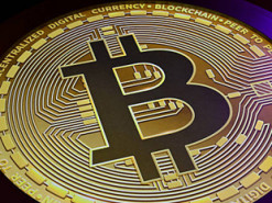 Криптоінвестори незадоволені політикою Трампа