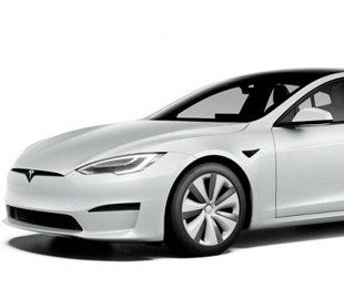 Tesla відмовилася від випуску найпродуктивнішої версії Model S