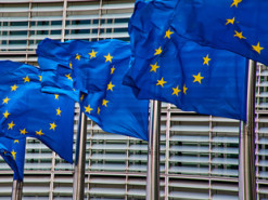 ЕС необходимо инвестировать €300 млрд в 5G, чтобы оставаться конкурентоспособным