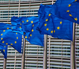 ЕС необходимо инвестировать €300 млрд в 5G, чтобы оставаться конкурентоспособным