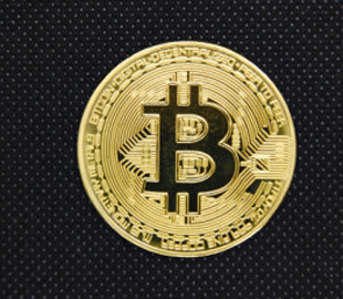 Громадянин Південної Кореї відмив $50 млн через криптовалюту