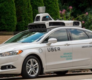 Глава Uber обещает самоуправляемые такси в середине 2019 года