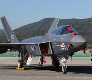 Південна Корея підпише контракт на виробництво 20 новітніх винищувачів KF-21