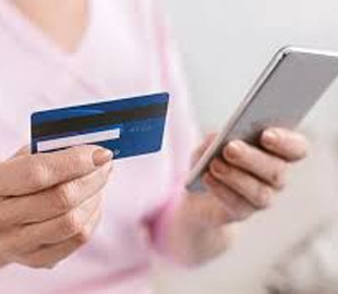 Псевдопрацівник банку ошукав жінку на 7 тисяч гривень