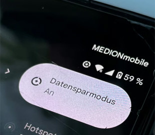 Значок "плюс в колі" на екрані смартфона: що він означає