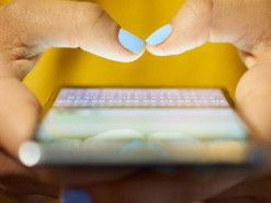 Исследование: смартфоны не вредят психике детей