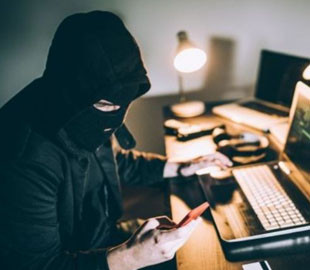 Обещают 2000 грн компенсации: в Украине набирает обороты новая схема мошенников