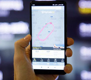 Українцям пояснили, чому разом зі світлом зникає зв'язок