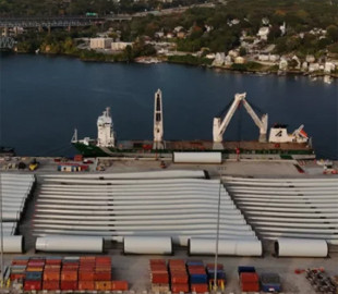 Трамп бореться із вітряками: у США заблокували будівництво великих ВЕС