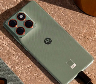 Офіційно представлено найтонший смартфон Motorola Edge 70