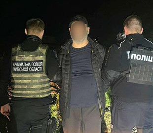 Кинув гранату через ревнощі: у Згурівці затримали зловмисника за замах на вбивство
