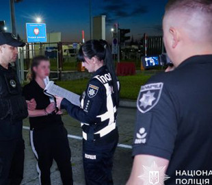 Шахрайку, яка обікрала українців на 50 млн грн під виглядом зборів на дрони, екстрадували з ОАЕ