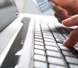 На жительницу Мелитополя мошенники оформили кредит - в полиции не нашли состава преступления