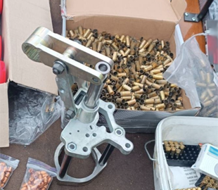 Правоохоронці затримали чоловіка, який продавав патрони в інтернеті