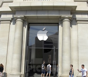 Зачем iPhone XR продвигают так агрессивно