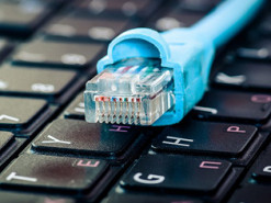 Мобильная западня. Через 5 лет украинские интернет-провайдеры могут уже ничего не стоить